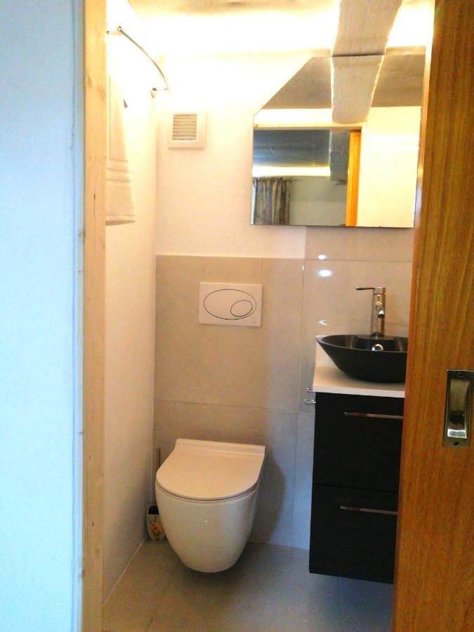 Kleines Studio im Eichenwäldchen, 1 Zimmer Küche Bad Friedrichsgrun Exterior foto